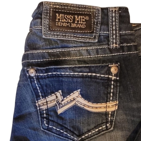 Miss Me low rise bootcut jeans 28 6 Y2K embroidered pocket western boho McBling - Picture 5 of 9